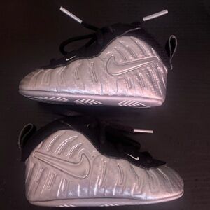 Nike FOAMPOSITE SILVER SURFER